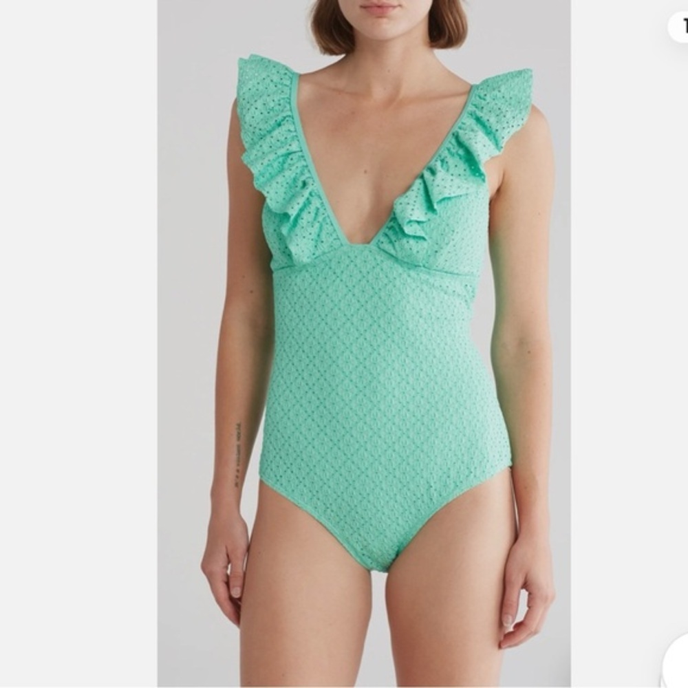 Betsey Johnson Biscay Green 1 piece Ruffle strap eyelet Swimsuit‎ size small new